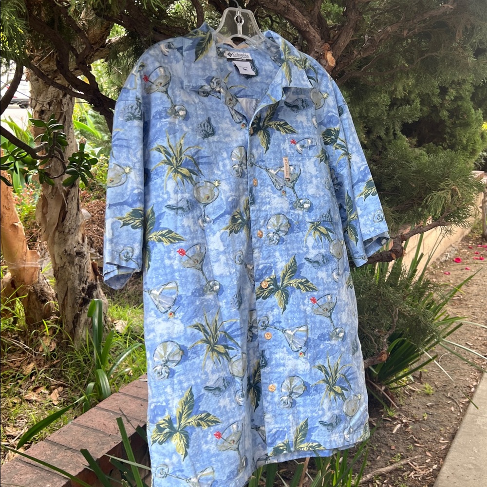 Columbia Blue Tropical Martini Print Shirt‎ men’s size L
